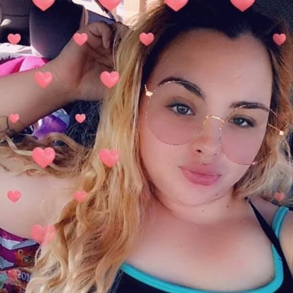 Meet your Posher, Angela - Picture 1 of 1